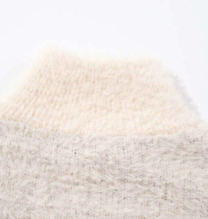 Floral Jacquard Knit Cardigan – Loose Fit close-up of soft fabric texture