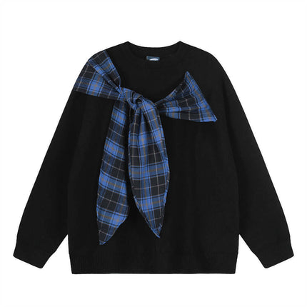 Model wearing Gray draped long sleeve top by Grozavu