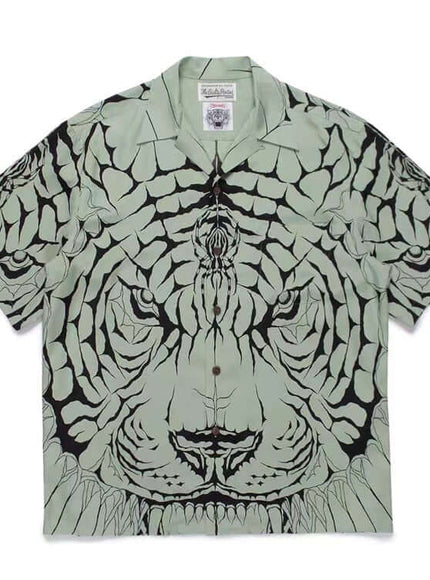 green lapel shirt black white with Grozavu logo