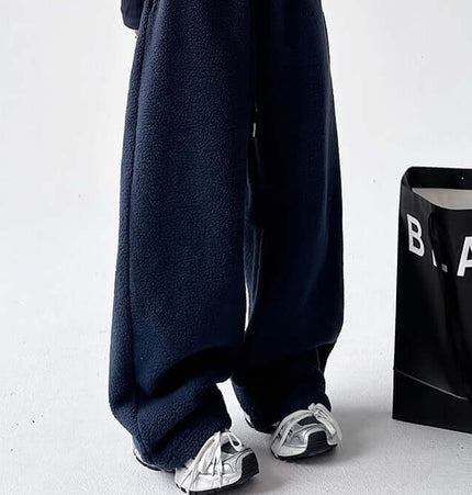 Sherpa Fleece Straight Pants - Loose Fit in navy with a loose fit and straight-leg silhouette.