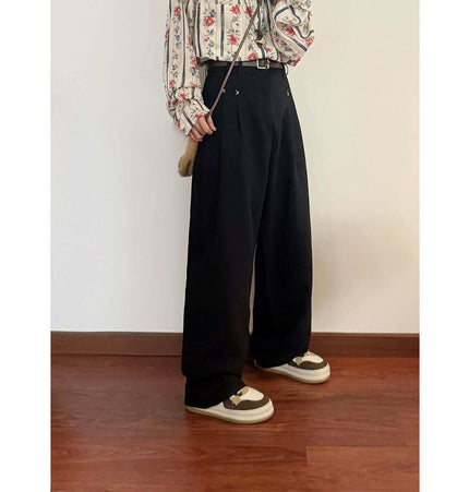 Wide Leg Straight Casual Pants – Loose Fit in black, featuring relaxed silhouettes and modern street style.