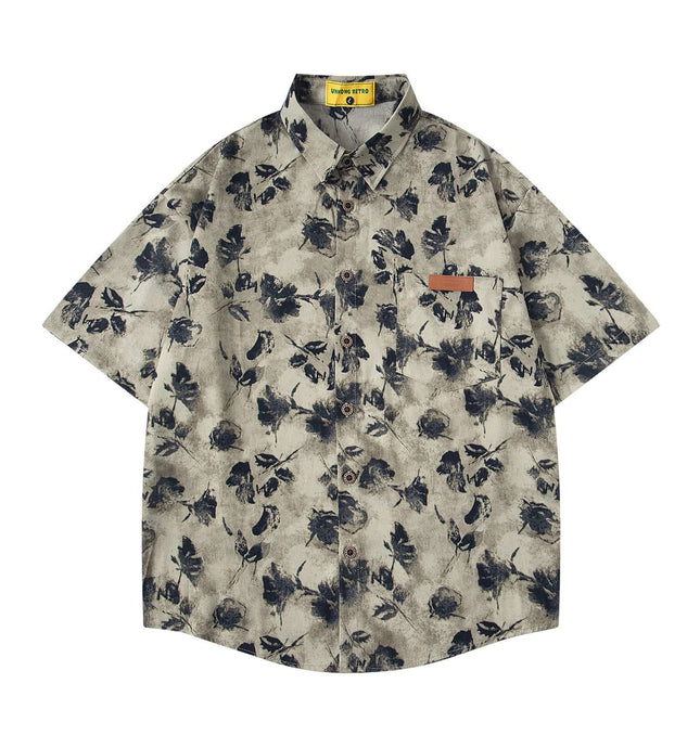 Floral Print Short Sleeve Shirt – Loose Fit with retro floral design in beige and blue tones on a short-sleeve silhouette.
