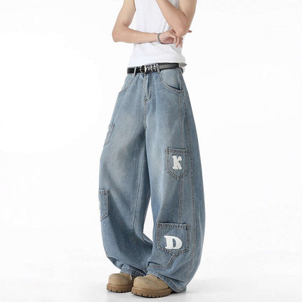 Knife-Cut Cargo Pants – Loose Fit featuring a distinctive oversized design and stylish multi-pocket details.
