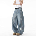Knife-Cut Cargo Pants – Loose Fit featuring a distinctive oversized design and stylish multi-pocket details.