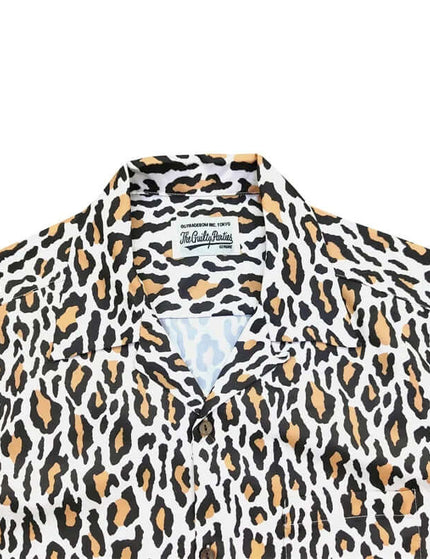 Dynamic T-Shirt by Grozavu - High-Quality Texture (Pos 5)