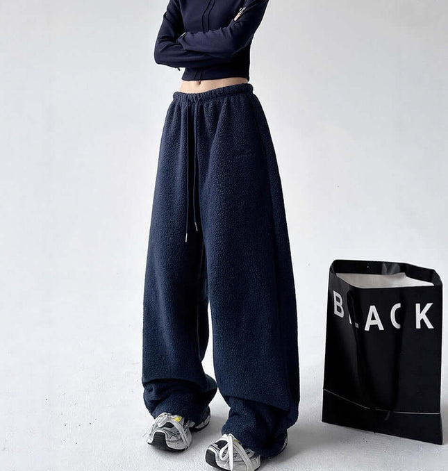 Sherpa Fleece Straight Pants - Loose Fit in navy, featuring a loose fit and straight-leg silhouette.