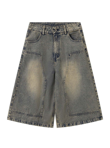 Model wearing M leopard print seven quarter pants by Grozavu