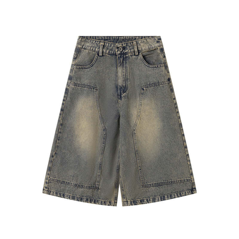 Model wearing M leopard print seven quarter pants by Grozavu