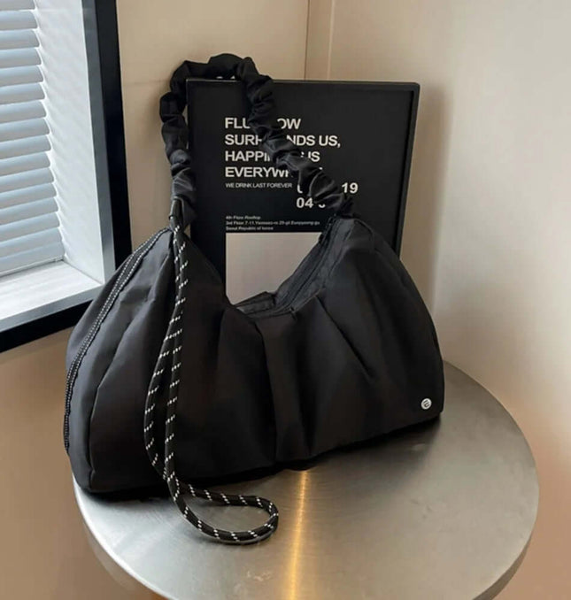 Gerüschte Große Tragetasche