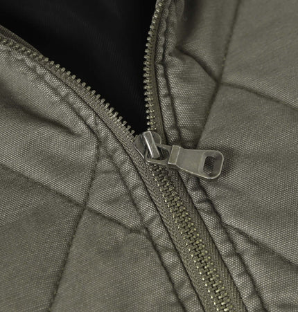 Casual Distressed Zipper Hoodie – Loose Fit showing zipper detail and quilted fabric texture