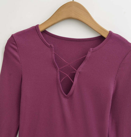 Top cu mânecă lungă, de tip slim fit, cu decolteu în V și bretele