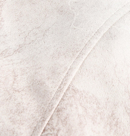 Close-up of the crack-pattern finish on the Grozavu Crack Pattern Leather Jacket – Loose Fit.