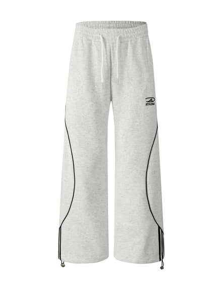 Tailored Pants by Grozavu - Lifestyle Perspective (Pos 1)