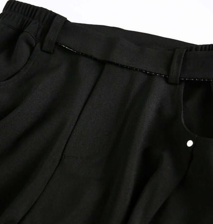 Wide Leg Pleated Plaid Trousers waistband and pocket detail in black, designed for comfort and casual style.