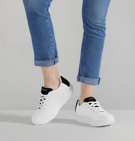 Adidași cu platformă din plasă ușoară