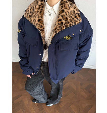Leopard Style Fur Collar Jacket – Loose Fit featuring plush fur trim and fleece lining for winter comfort.
