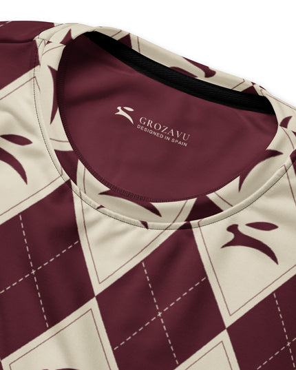 Hare Argyle Sweatshirt in bordeaux and bone argyle, close-up of the hare argyle and the GROZAVU inside label
