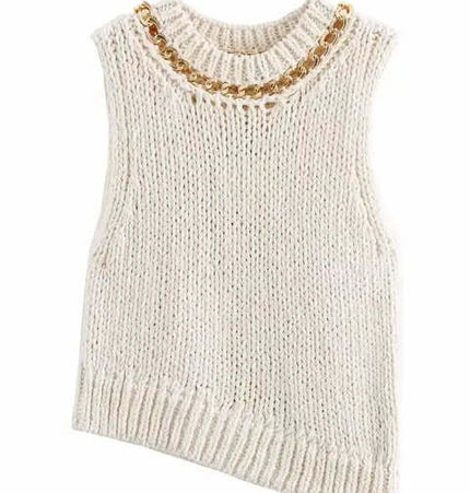 Asymmetrical Chain Knit Tank Top – Slim Fit featuring a decorative gold chain detail and modern sleeveless design.