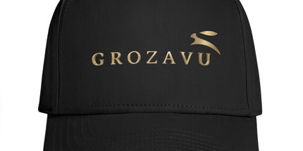 Grozavu structured snapback cap in cotton twill, high-profile crown with curved peak