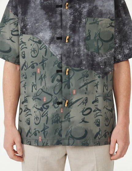 Oversized T-Shirt by Grozavu - Lifestyle Perspective (Pos 3)
