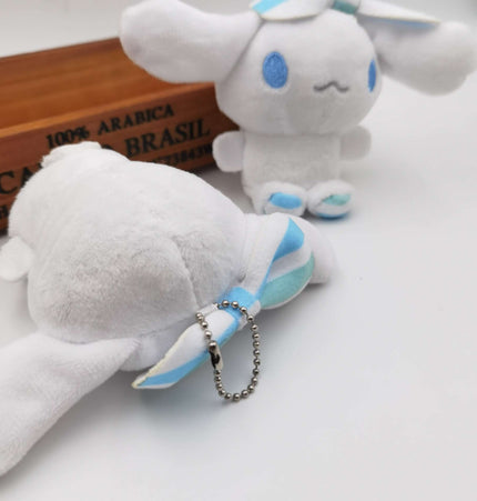 Cinnamoroll Plush Keychain – 10cm featuring an adorable character with a bead chain, perfect for bags and keys.