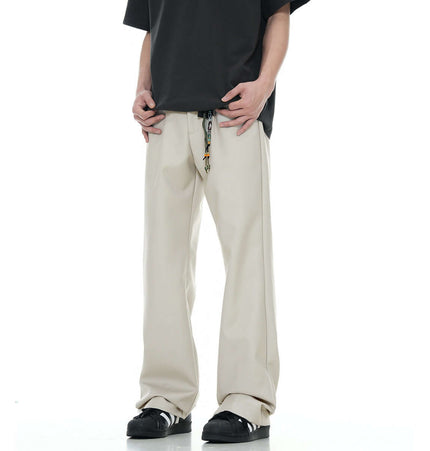 Classic Straight Pants – Slimming Fit worn by model, showcasing modern style and comfort in a relaxed fit.