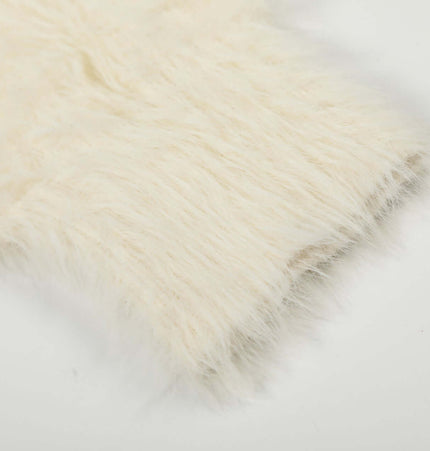 Fleece Letter Pullover Sweater – Loose Fit close-up of soft texture and cozy fabric details.