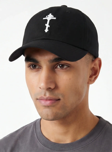 Cappello Distintivo – con Interno Spazzolato e un Taglio Impeccabile