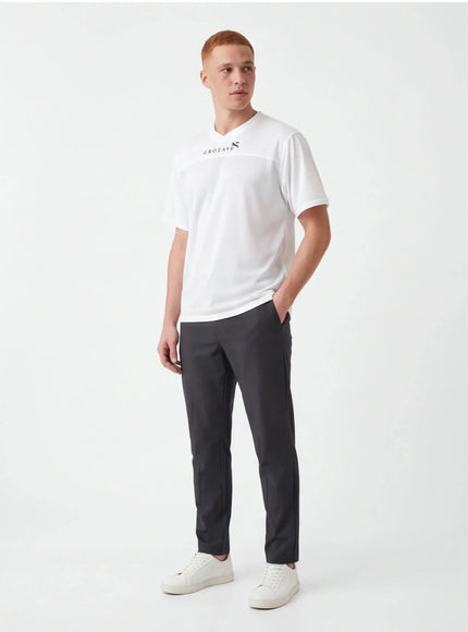 Tricou Elevat – din Țesătură Densă pentru un Aspect Fără Efort