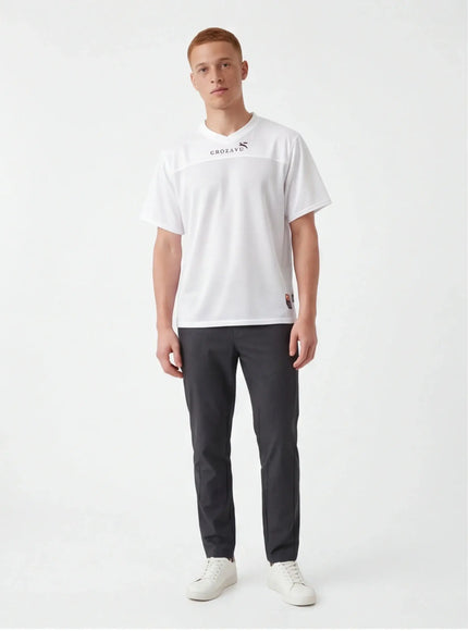 Tricou Elevat – din Țesătură Densă pentru un Aspect Fără Efort