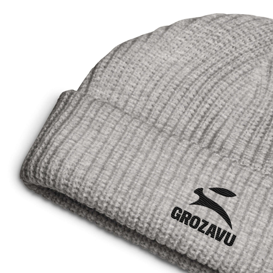 Grozavu Fisherman Beanie, Athletic Heather, close-up of the wide ribbed knit
