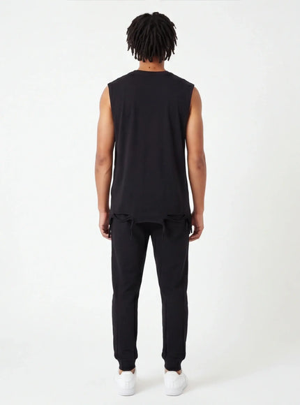 Vêtements Impeccables – en Matériau Durable pour une Liberté Totale de Mouvement