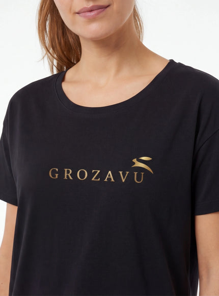 Exklusives T-Shirt – aus hochdichtem Stoff mit modernem Design