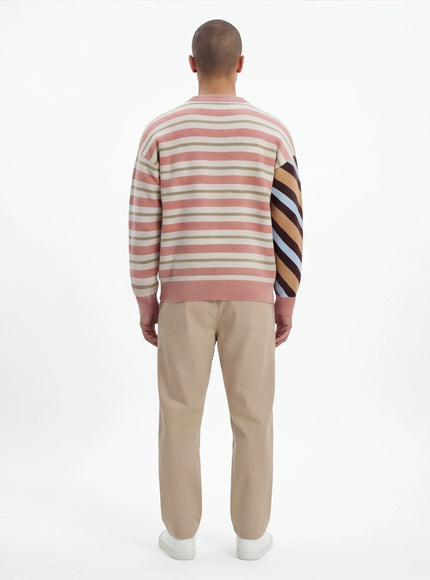Supreme Crewneck – with Brushed Interior for a Sophisticated Look
