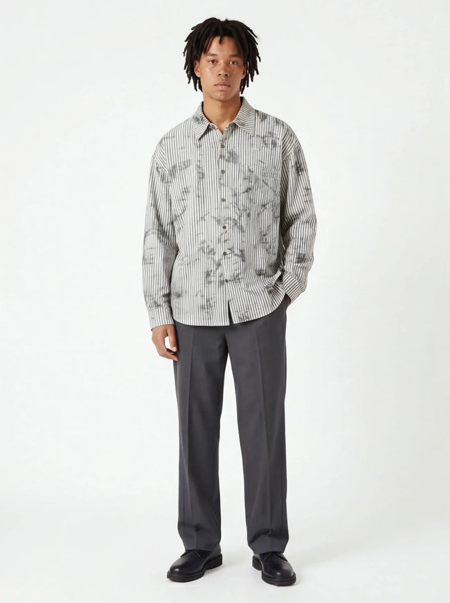 Skulptierte Bekleidung – mit Premium-Textur für einen minimalistischen Stil