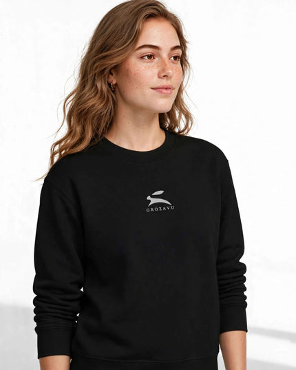 Studio portrait of the black 350 g/m² organic ring-spun cotton crewneck