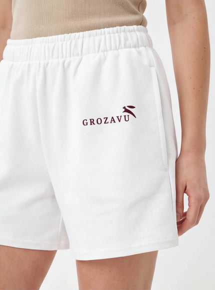 Schicke Shorts – aus dichtem Gewebe mit zeitgemäßem Flair
