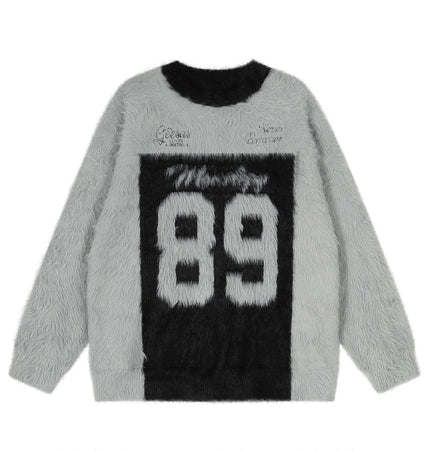 Fleece Letter Pullover Sweater – Loose Fit in gray and black with letter graphics and a relaxed fit.