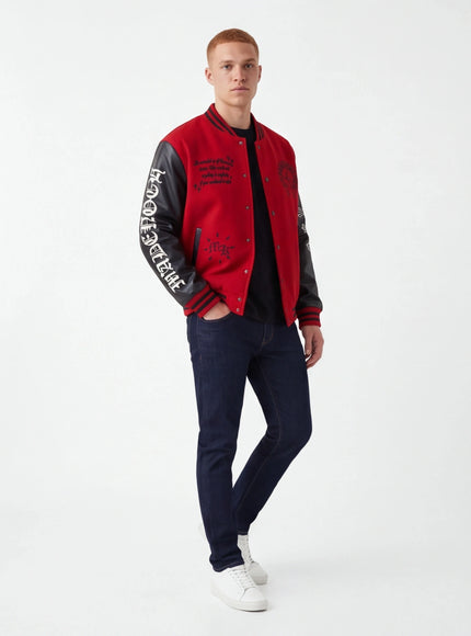 Taktische Jacke – aus nachhaltigem Material mit architektonischem Design