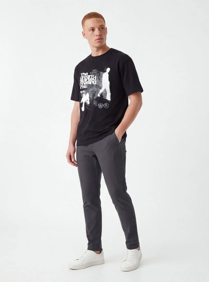 T-Shirt Intemporel – en Coton Peigné pour une Liberté Totale de Mouvement