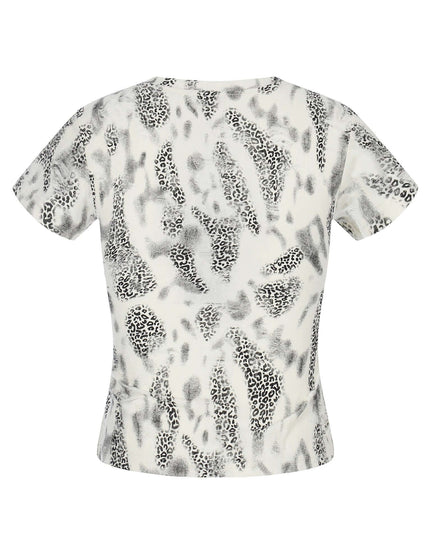 Seamless Quartz Tee — three-quarter view showing the silhouette from the front-left angle in neutral