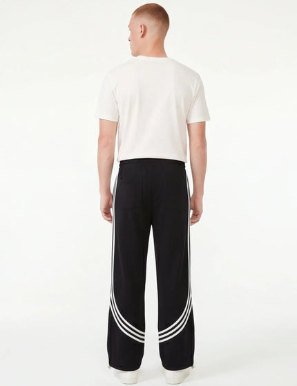 Essential Pants by Grozavu - Studio Focus (Pos 4)