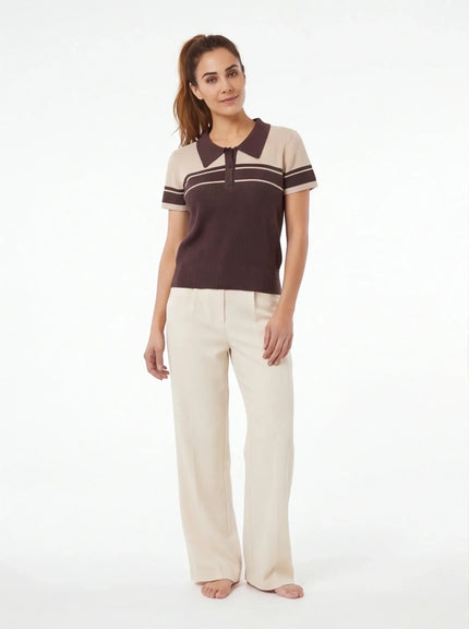 Vêtements Élevés – en Tissage Dense avec des Détails Raffinés