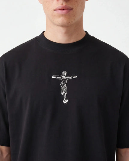 Front view of the Maison Grozavu Sophisticated Stone Tee in tee — showing the sophisticated hardware.