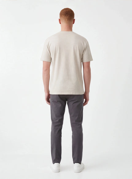 Premium T-Shirt – aus luxuriösem Twill für einen minimalistischen Stil