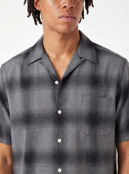 Tricou Signature – cu Textură Fină în Ediție Limitată