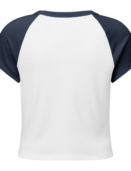 Minimalist Crop Top by Grozavu - Urban Profile (Pos 8)