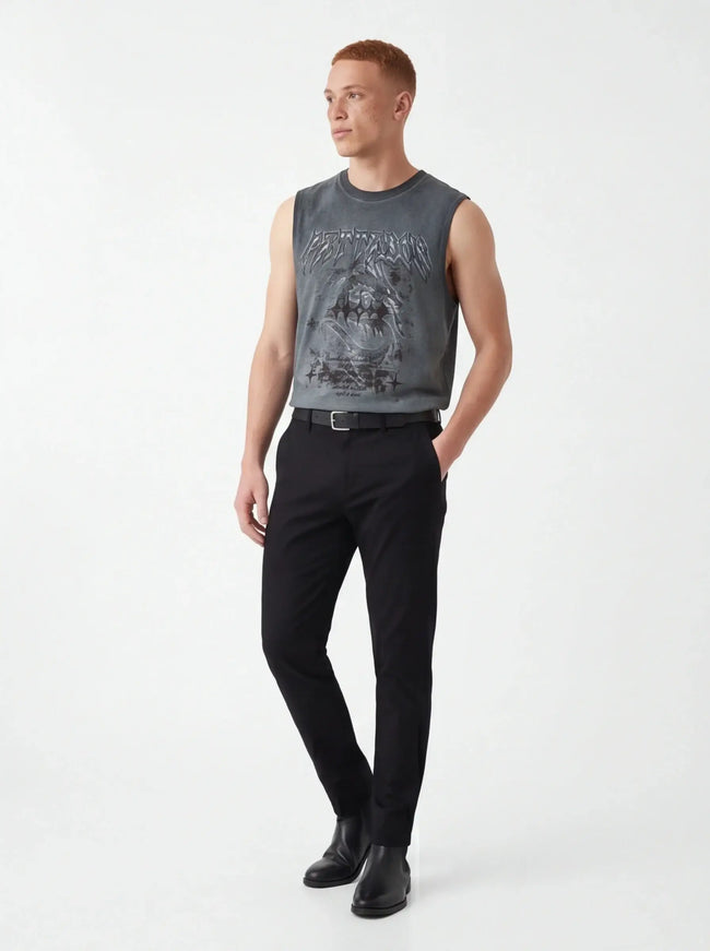 T-Shirt Firmata – in Tessuto Traspirante per un'Eleganza Quotidiana