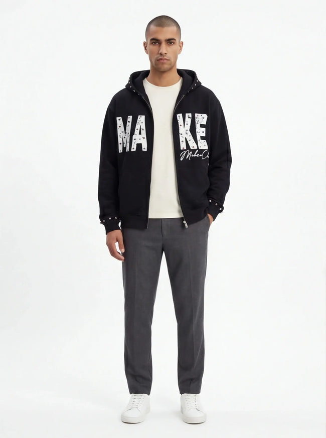 Comfortable Crewneck – with Fine Texture with Refined Details