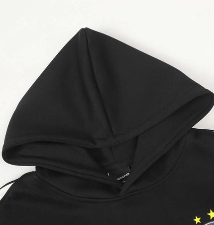 Close-up of the hood of an Oversized Hooded Sweatshirt – Loose Fit in black, showcasing the soft fabric and design.